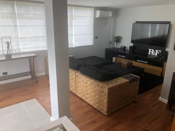 Imagem Imóvel com 3 Quartos à Venda, 264 m² em Campo Belo - São Paulo Imagem Imóvel com 3 Quartos à Venda, 264 m² em Campo Belo - São Paulo