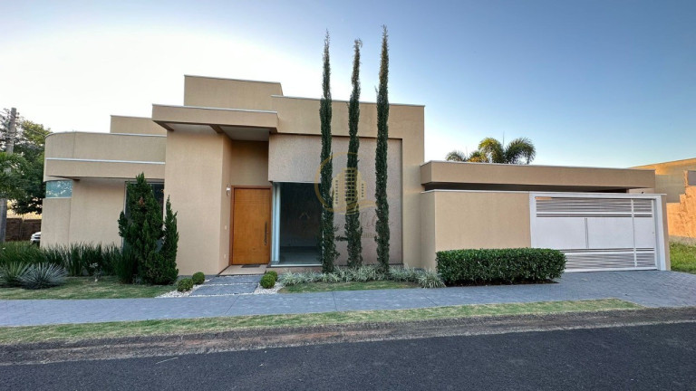 Casa com 3 Quartos para Alugar, 180 m² em Residencial Village Damha Rio Preto Ii - São José Do Rio Preto
