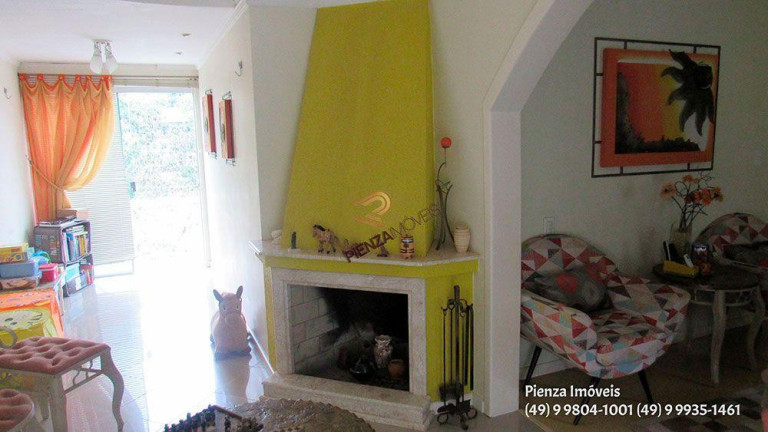 Imagem Casa com 3 Quartos à Venda, 240 m² em Jardim - Concórdia Imagem Casa com 3 Quartos à Venda, 240 m² em Jardim - Concórdia