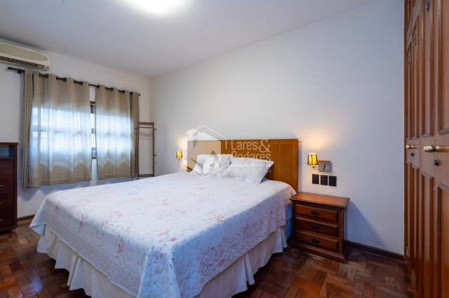 Imagem Casa com 4 Quartos à Venda, 375 m² em Moema - São Paulo Imagem Casa com 4 Quartos à Venda, 375 m² em Moema - São Paulo