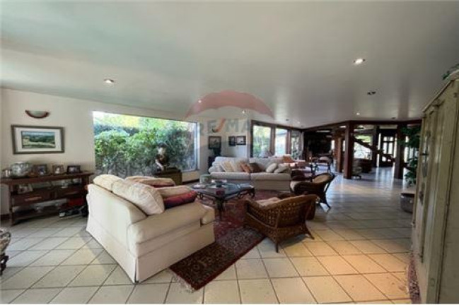 Imagem Casa com 4 Quartos à Venda, 456 m² em Barra Da Tijuca - Rio De Janeiro Imagem Casa com 4 Quartos à Venda, 456 m² em Barra Da Tijuca - Rio De Janeiro
