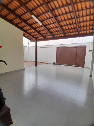 Imagem Casa com 3 Quartos à Venda, 250 m² em Santo André - Anápolis