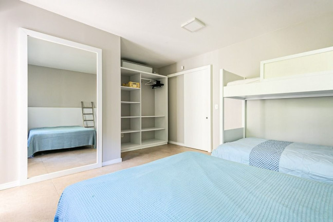 Imagem Casa com 5 Quartos à Venda, 220 m² em Morrinhos - Garopaba Imagem Casa com 5 Quartos à Venda, 220 m² em Morrinhos - Garopaba