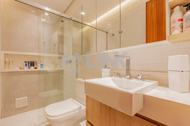 Imagem Apartamento com 1 Quarto à Venda, 46 m² em Mont Serrat - Porto Alegre Imagem Apartamento com 1 Quarto à Venda, 46 m² em Mont Serrat - Porto Alegre
