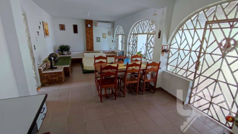 Imagem Casa com 3 Quartos à Venda, 300 m² em Indaiá - Caraguatatuba Imagem Casa com 3 Quartos à Venda, 300 m² em Indaiá - Caraguatatuba