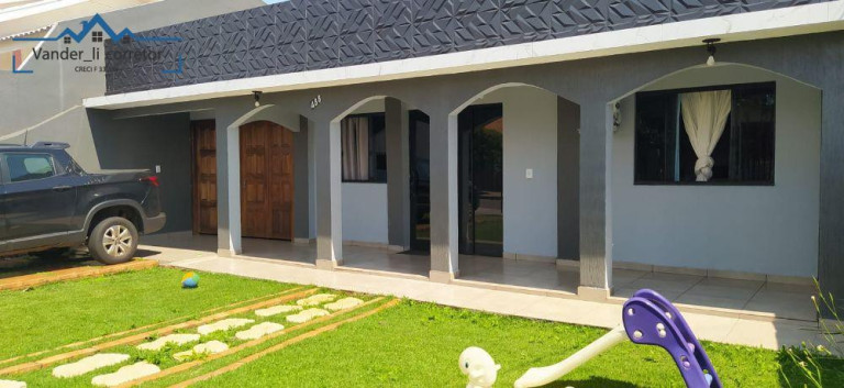 Imóvel com 3 Quartos à Venda, 300 m² em Vila Pioneira