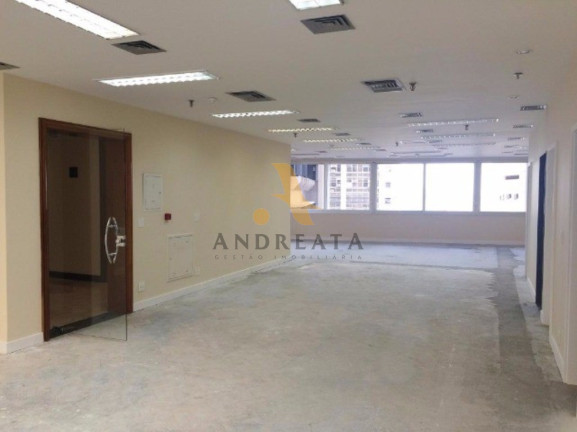 Sala Comercial para Alugar, 229 m² em Centro - Rio De Janeiro