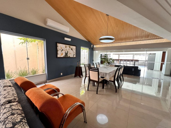 Imagem Casa com 4 Quartos à Venda, 386 m² em Morada Da Colina - Uberlândia