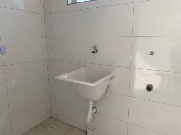 Imagem Casa com 2 Quartos à Venda, 72 m² em Chico De Paula - Santos