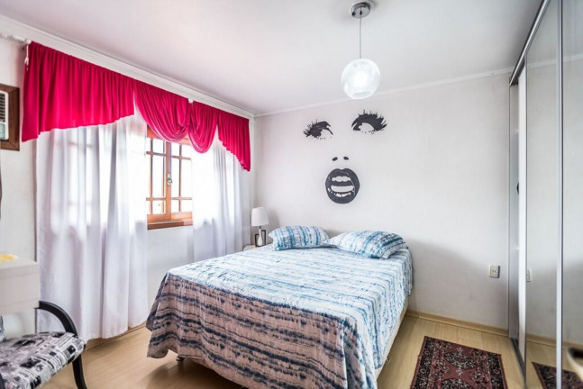 Imagem Imóvel com 4 Quartos à Venda,  em Sarandi - Porto Alegre