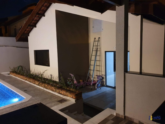 Imagem Casa de Condomínio com 3 Quartos à Venda, 300 m² em Iporanga - Sorocaba