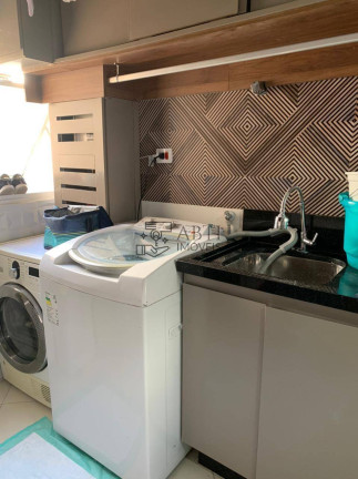 Imagem Apartamento com 3 Quartos à Venda, 130 m² em Moema - São Paulo