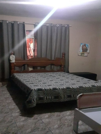 Imagem Casa com 3 Quartos à Venda, 360 m² em Universal - Betim