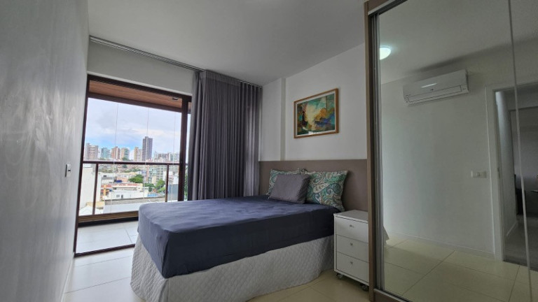 Imagem Imóvel com 2 Quartos à Venda, 66 m² em Barra - Salvador Imagem Imóvel com 2 Quartos à Venda, 66 m² em Barra - Salvador