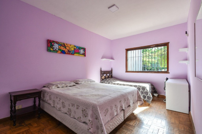 Imagem Casa com 4 Quartos à Venda, 242 m² em Moema - São Paulo