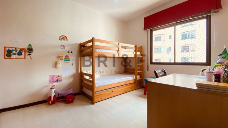 Imagem Apartamento com 3 Quartos à Venda, 247 m² em Real Parque - São Paulo Imagem Apartamento com 3 Quartos à Venda, 247 m² em Real Parque - São Paulo