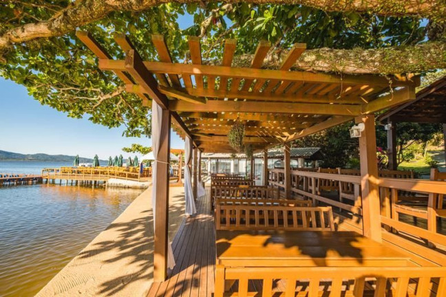 Imagem Casa com 3 Quartos à Venda, 284 m² em Lagoa Da Conceição - Florianópolis