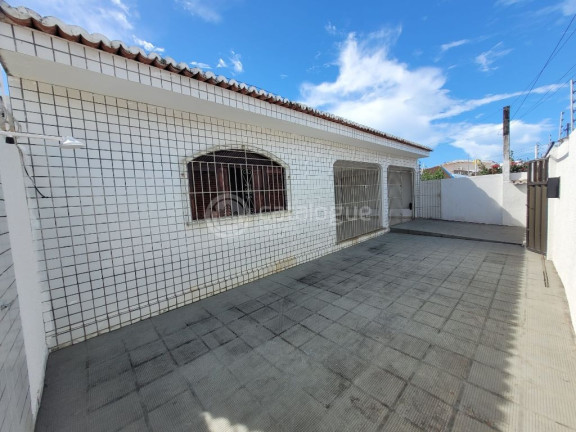 Imagem Casa com 3 Quartos à Venda, 360 m² em Ponta Negra - Natal Imagem Casa com 3 Quartos à Venda, 360 m² em Ponta Negra - Natal