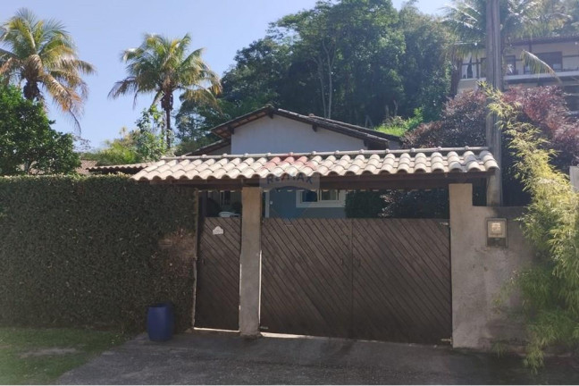 Imagem Casa com 3 Quartos à Venda, 150 m² em Itaipu - Niterói