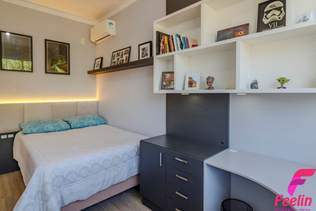 Imagem Casa de Condomínio com 3 Quartos à Venda, 199 m² em São João Do Rio Vermelho - Florianópolis