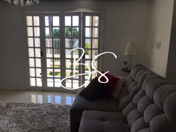Imagem Casa com 3 Quartos à Venda, 450 m² em Viaduto - Igrejinha