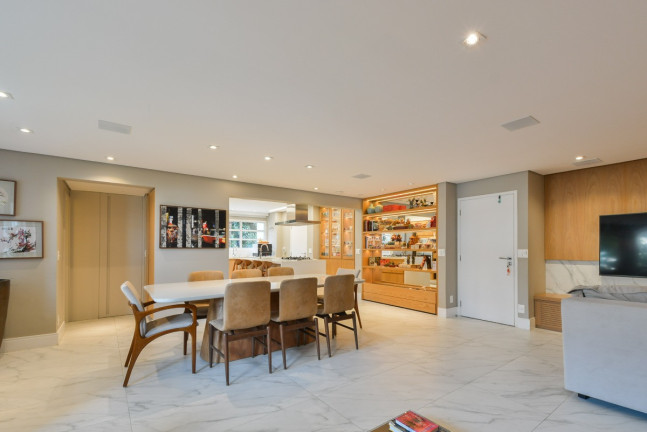Imagem Apartamento com 3 Quartos à Venda, 128 m² em Cerqueira César - São Paulo Imagem Apartamento com 3 Quartos à Venda, 128 m² em Cerqueira César - São Paulo