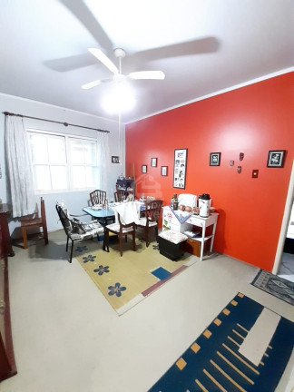 Imagem Casa com 3 Quartos à Venda, 180 m² em Centro - Santa Maria Imagem Casa com 3 Quartos à Venda, 180 m² em Centro - Santa Maria