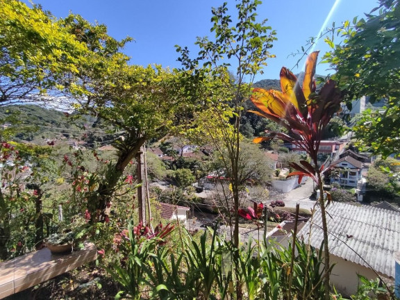 Imagem Casa com 7 Quartos à Venda, 290 m² em Centro - Petrópolis Imagem Casa com 7 Quartos à Venda, 290 m² em Centro - Petrópolis