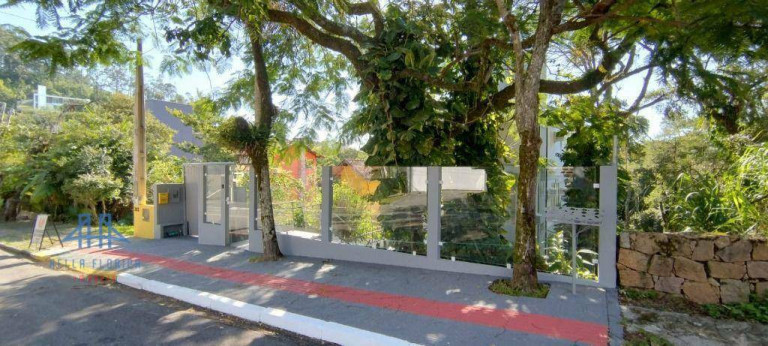 Imagem Casa com 4 Quartos à Venda, 373 m² em João Paulo - Florianópolis