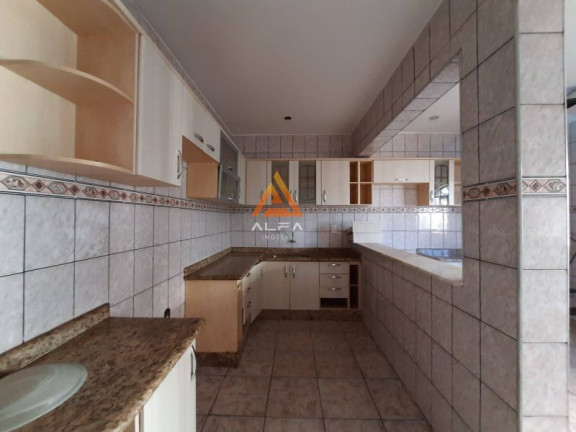Imagem Casa com 3 Quartos à Venda, 100 m²