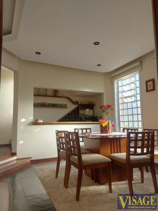 Imagem Casa com 3 Quartos à Venda,  em Jardim Siesta - Jacareí