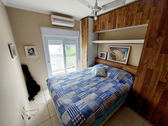 Imagem Sobrado com 3 Quartos à Venda,  em Tristeza - Porto Alegre