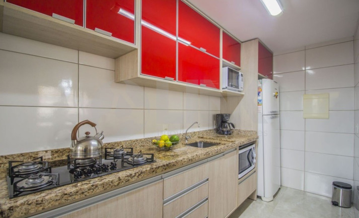 Imagem Apartamento com 3 Quartos à Venda, 68 m² em Jardim Carvalho - Porto Alegre
