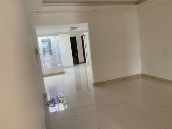 Imagem Casa com 5 Quartos para Alugar, 150 m² em Sim - Feira De Santana
