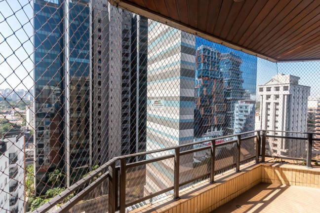 Imagem Apartamento com 3 Quartos para Alugar, 240 m² em Itaim Bibi - São Paulo