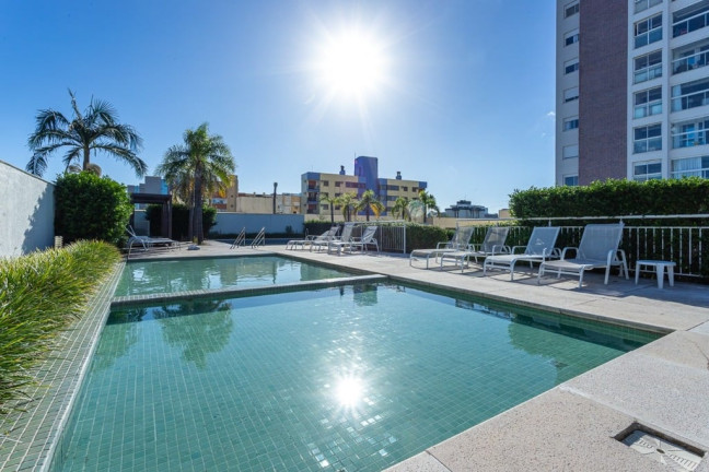 Imagem Apartamento com 3 Quartos à Venda, 120 m² em Menino Deus - Porto Alegre Imagem Apartamento com 3 Quartos à Venda, 120 m² em Menino Deus - Porto Alegre