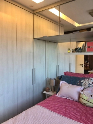 Imagem Apartamento com 3 Quartos à Venda, 63 m² em Sarandi - Porto Alegre
