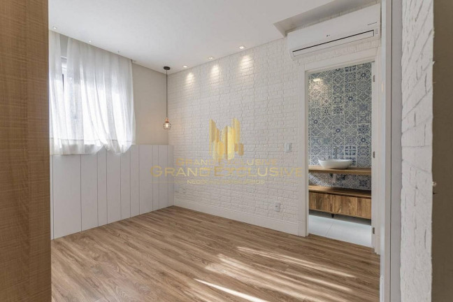Imagem Apartamento com 3 Quartos à Venda, 237 m² em Centro - Balneário Camboriú Imagem Apartamento com 3 Quartos à Venda, 237 m² em Centro - Balneário Camboriú