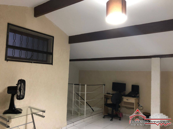 Casa com 3 Quartos à Venda, 235 m² em Loteamento Villa Branca - Jacareí