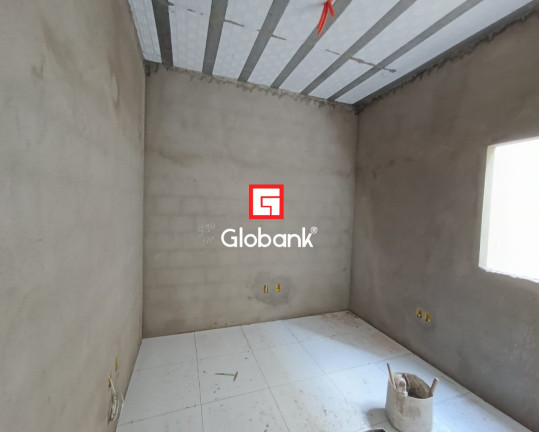 Imagem Casa com 2 Quartos à Venda,  em Delfino - Montes Claros