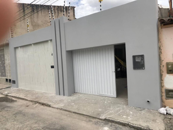 Casa com 3 Quartos à Venda, 180 m² em Luzia - Aracaju