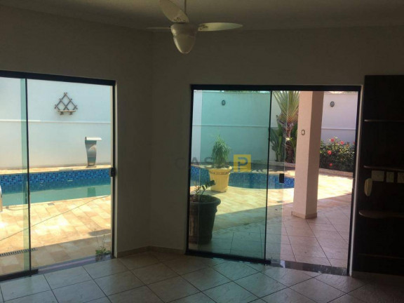 Imagem Casa com 3 Quartos à Venda, 230 m² em Parque Novo Mundo - Americana Imagem Casa com 3 Quartos à Venda, 230 m² em Parque Novo Mundo - Americana
