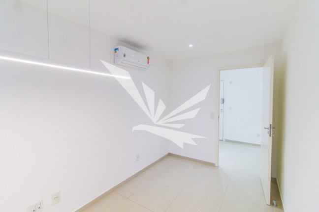 Imagem Imóvel Comercial à Venda, 30 m² em Smas Trecho 3 - Brasília Imagem Imóvel Comercial à Venda, 30 m² em Smas Trecho 3 - Brasília