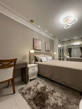 Imagem Apartamento com 4 Quartos à Venda, 186 m² em Meia Praia - Itapema