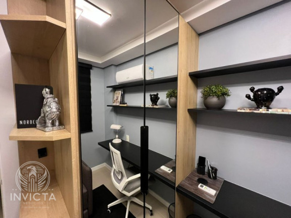 Imagem Apartamento com 3 Quartos à Venda, 69 m² em Centro - Balneário Camboriú Imagem Apartamento com 3 Quartos à Venda, 69 m² em Centro - Balneário Camboriú