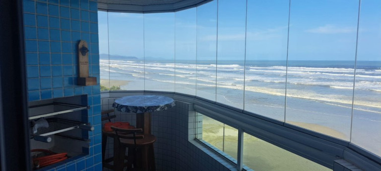 Apartamento com 2 Quartos à Venda, 90 m² em Maracanã - Praia Grande