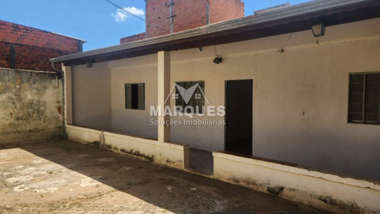 Imagem Imóvel com 2 Quartos à Venda, 125 m² em Jardim Amanda I - Hortolândia