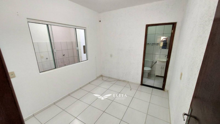 Imagem Casa com 2 Quartos à Venda, 67 m² em Itacolomi - Balneário Piçarras Imagem Casa com 2 Quartos à Venda, 67 m² em Itacolomi - Balneário Piçarras