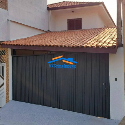 Sobrado com 2 Quartos à Venda, 125 m² em Jardim Sabiá - Cotia
