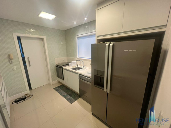 Imagem Apartamento com 3 Quartos à Venda, 130 m² em Pioneiros - Balneário Camboriú